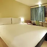 Hotel Ibis