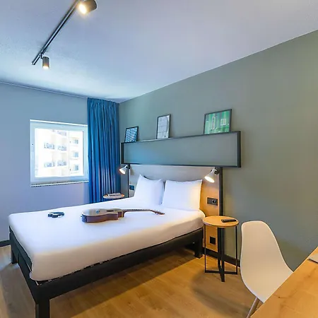 Ibis Hotel