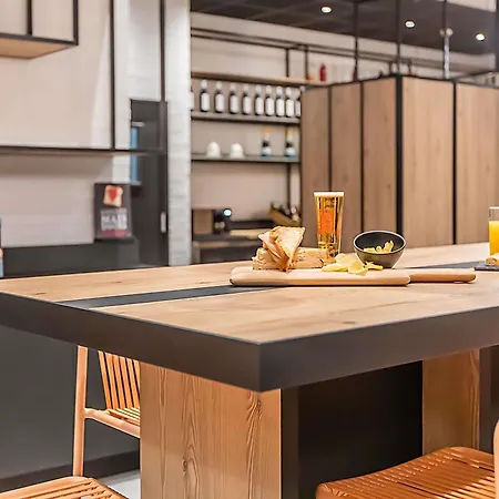 Ξενοδοχείο Ibis 3*