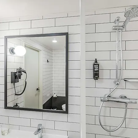Ibis Hotel Bragance