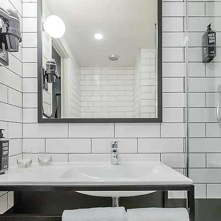 Ibis Hotel