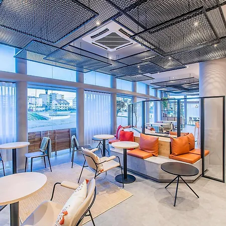 Ibis Hotel 3*