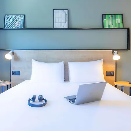 Ibis Hotell Bragança