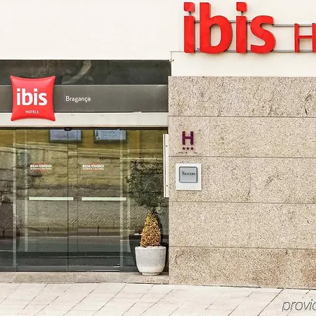 Ibis ホテル