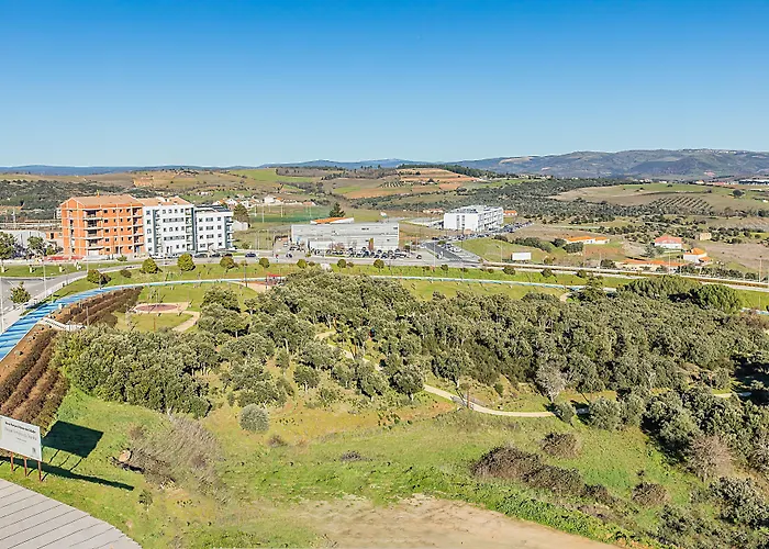 Ibis Hotell Bragança